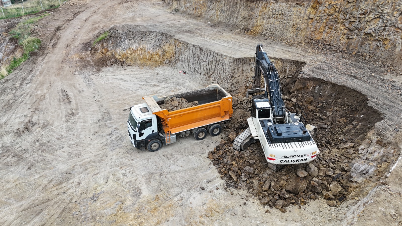 WhatsApp Image 2026-02-06 at 16.30.59 (4)