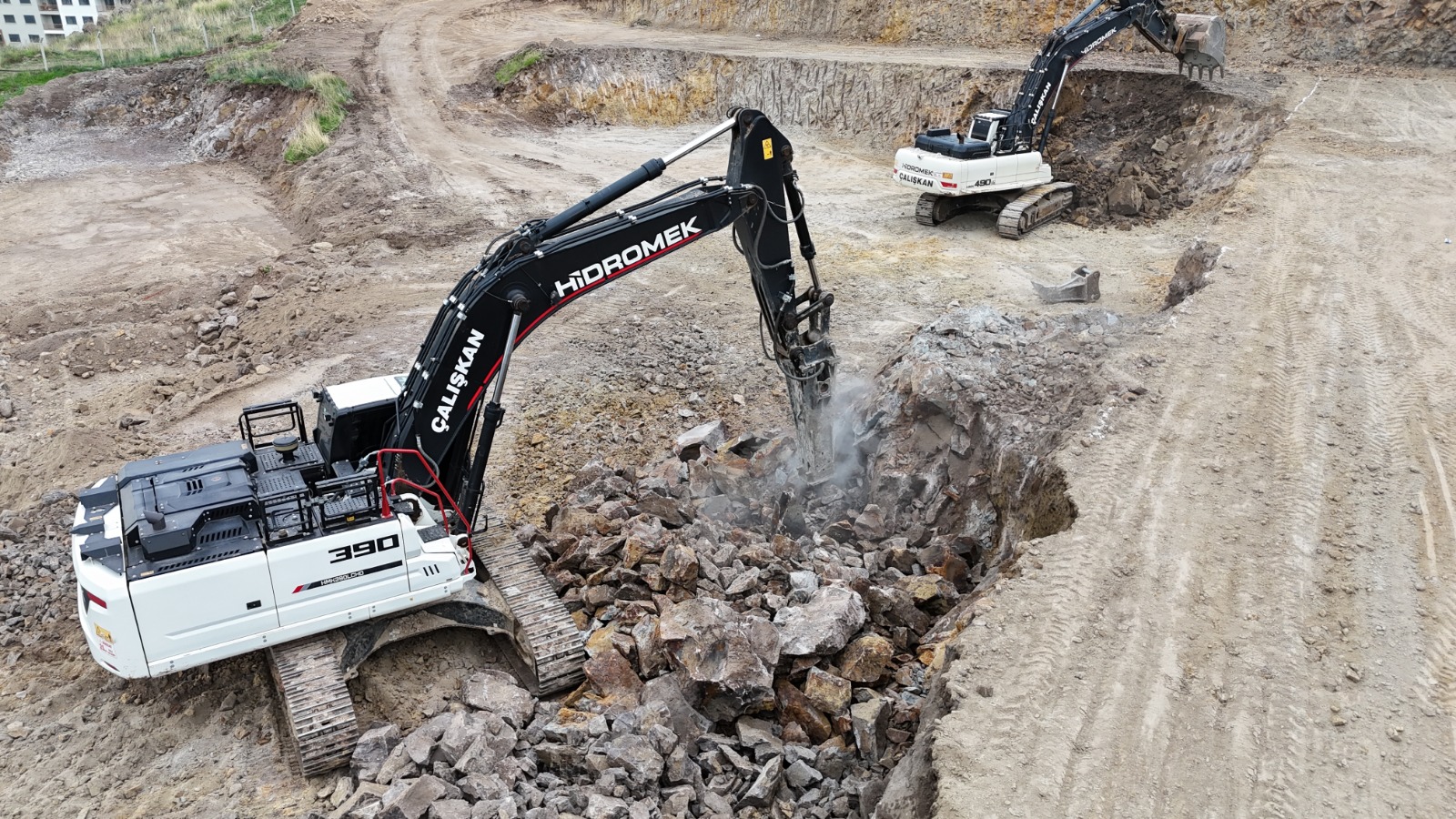 WhatsApp Image 2026-02-06 at 16.31.35 (3)