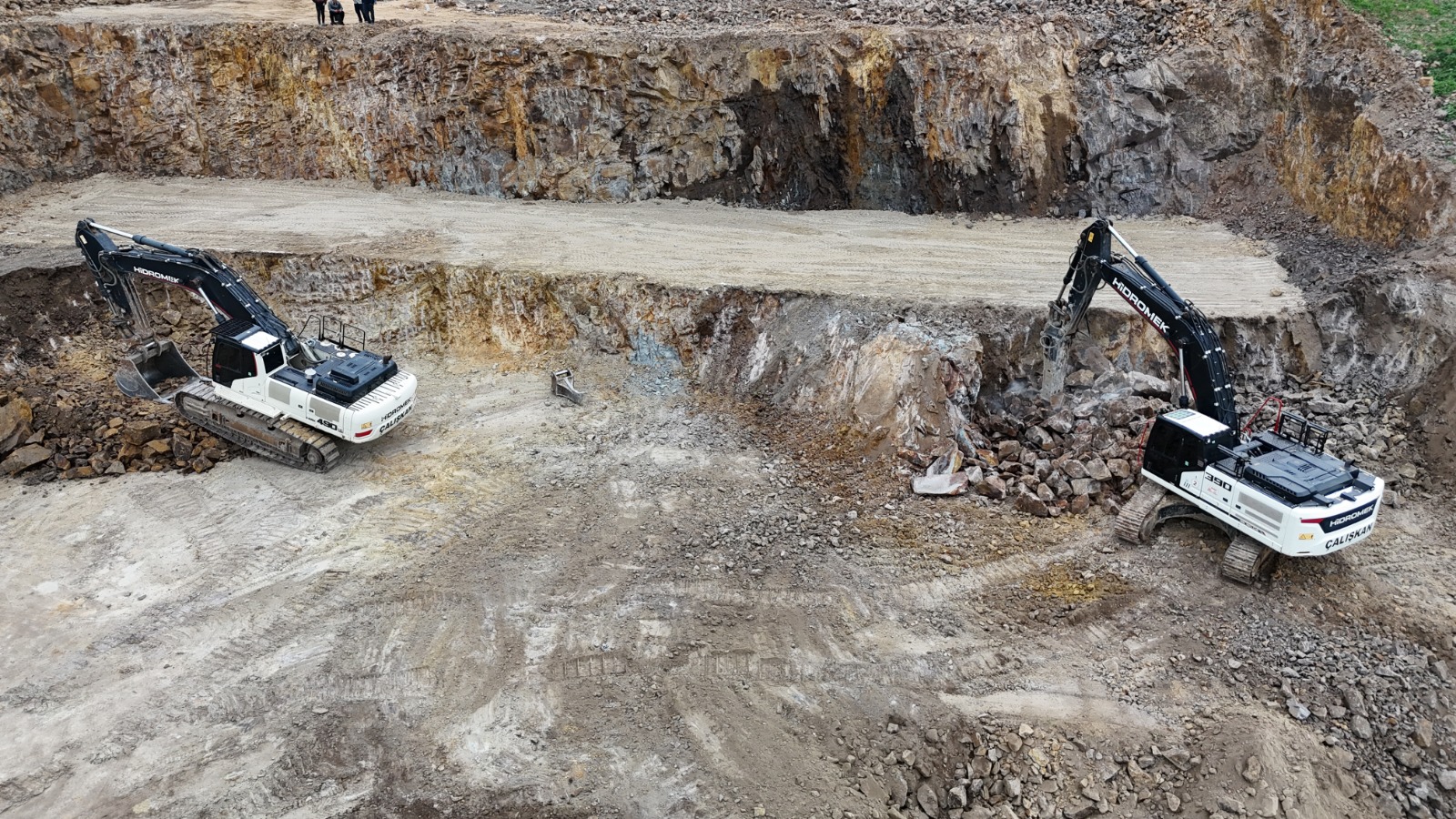 WhatsApp Image 2026-02-06 at 16.31.35 (5)